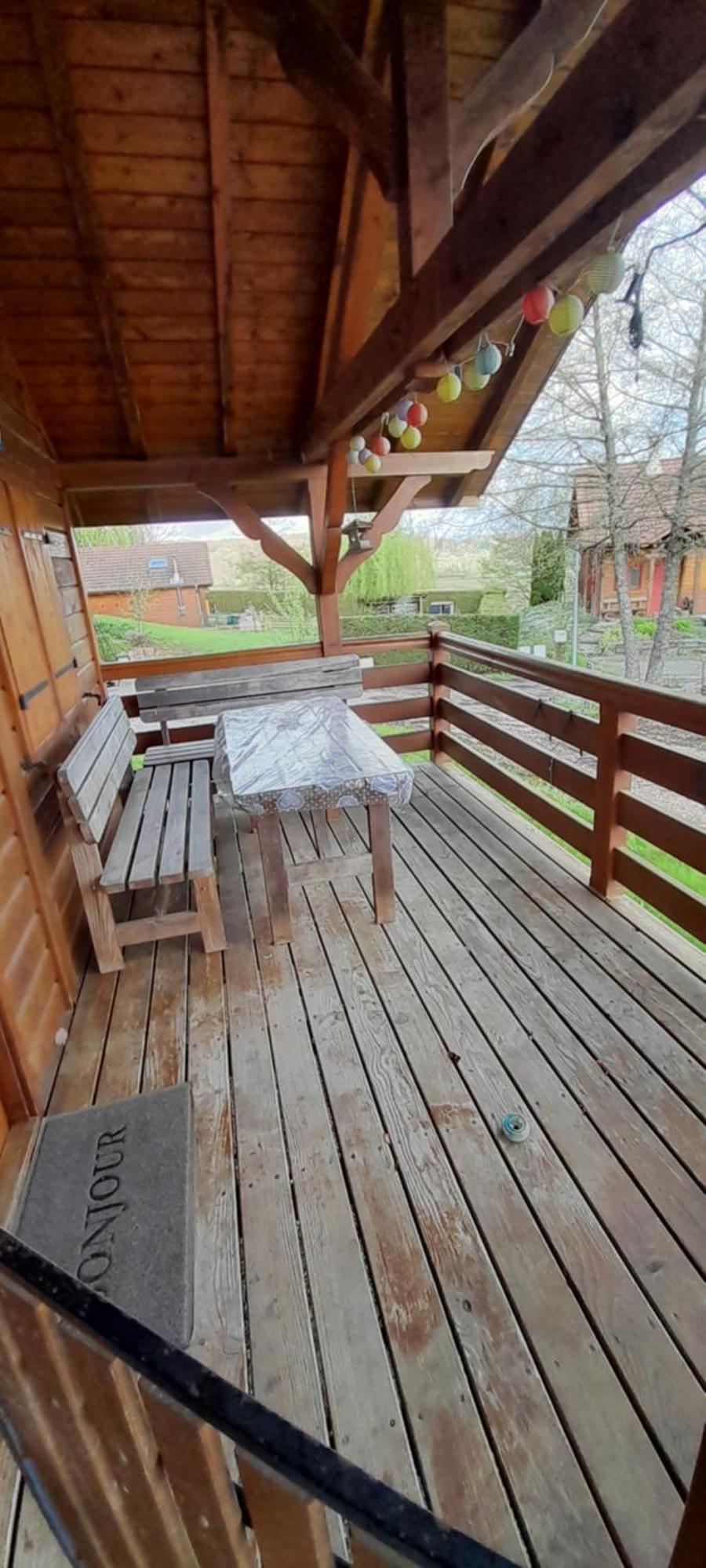 Location Type Gite, Chambre D'Hote, Meuble De Tourisme Dans Joli Petit Chalet Typique Et Ou Jolie Roulotte Type Boheme Waldighoffen 外观 照片